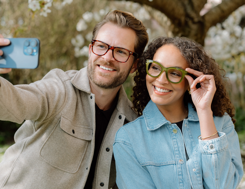 Choosing the Right Reading Glasses for You