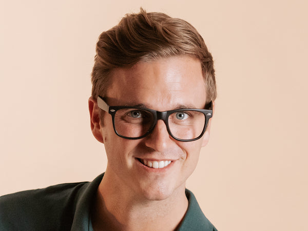 Man wearing Reading Glasses 'Billi Big' Matt Black