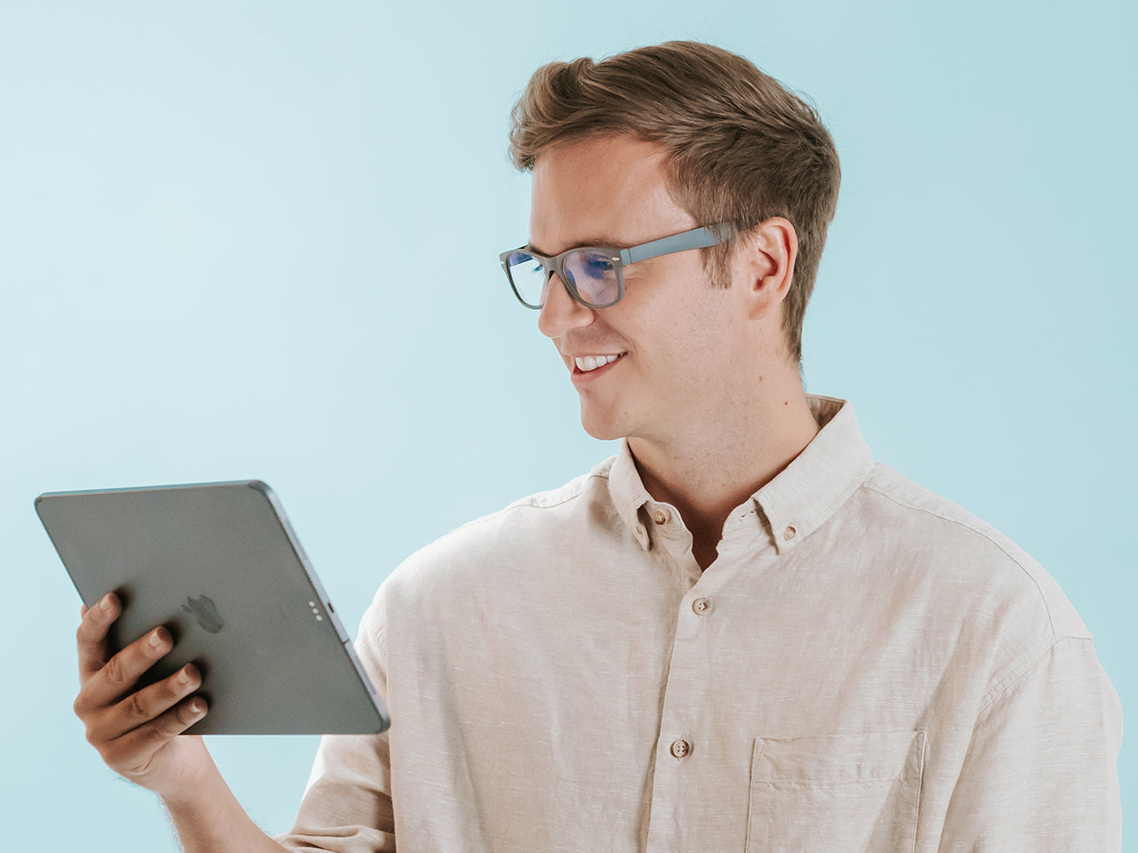 Blue Light Reading Glasses 'Billi' Matt Grey Goodlookers