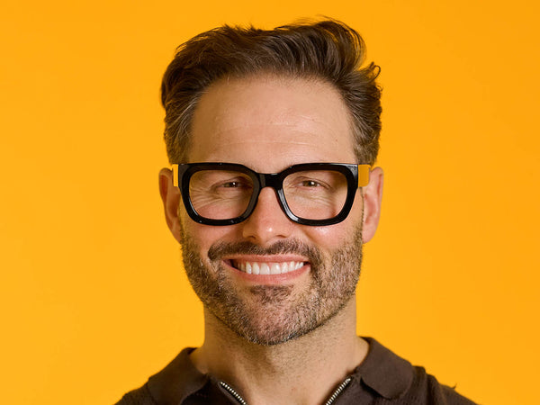 Man wearing Reading Glasses 'Jordan' Black