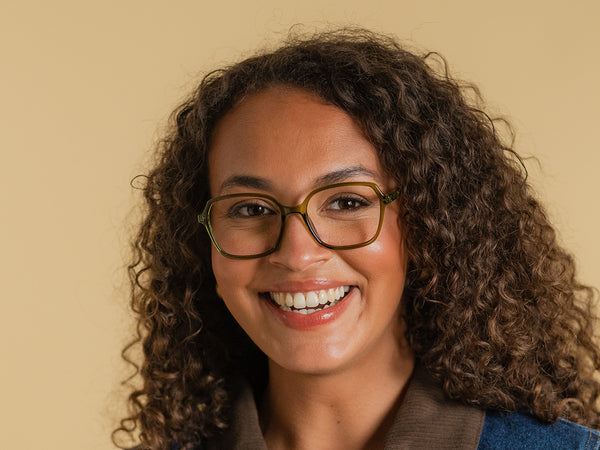 Woman wearing Reading Glasses 'Studio' Olive