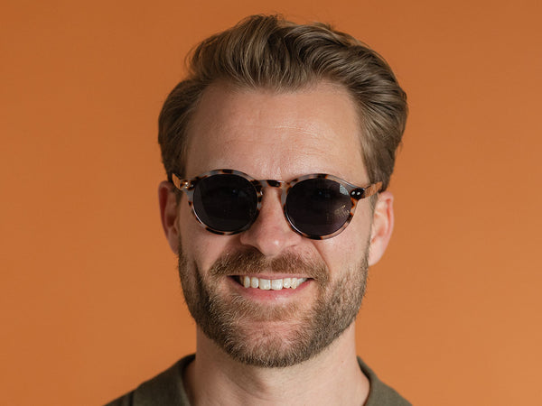 Man wearing Sunglasses Polarised 'Robbie' White Tortoiseshell