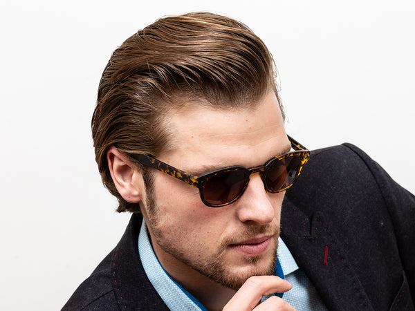 Man wearing Reading Sunglasses 'Cooper' Tortoiseshell